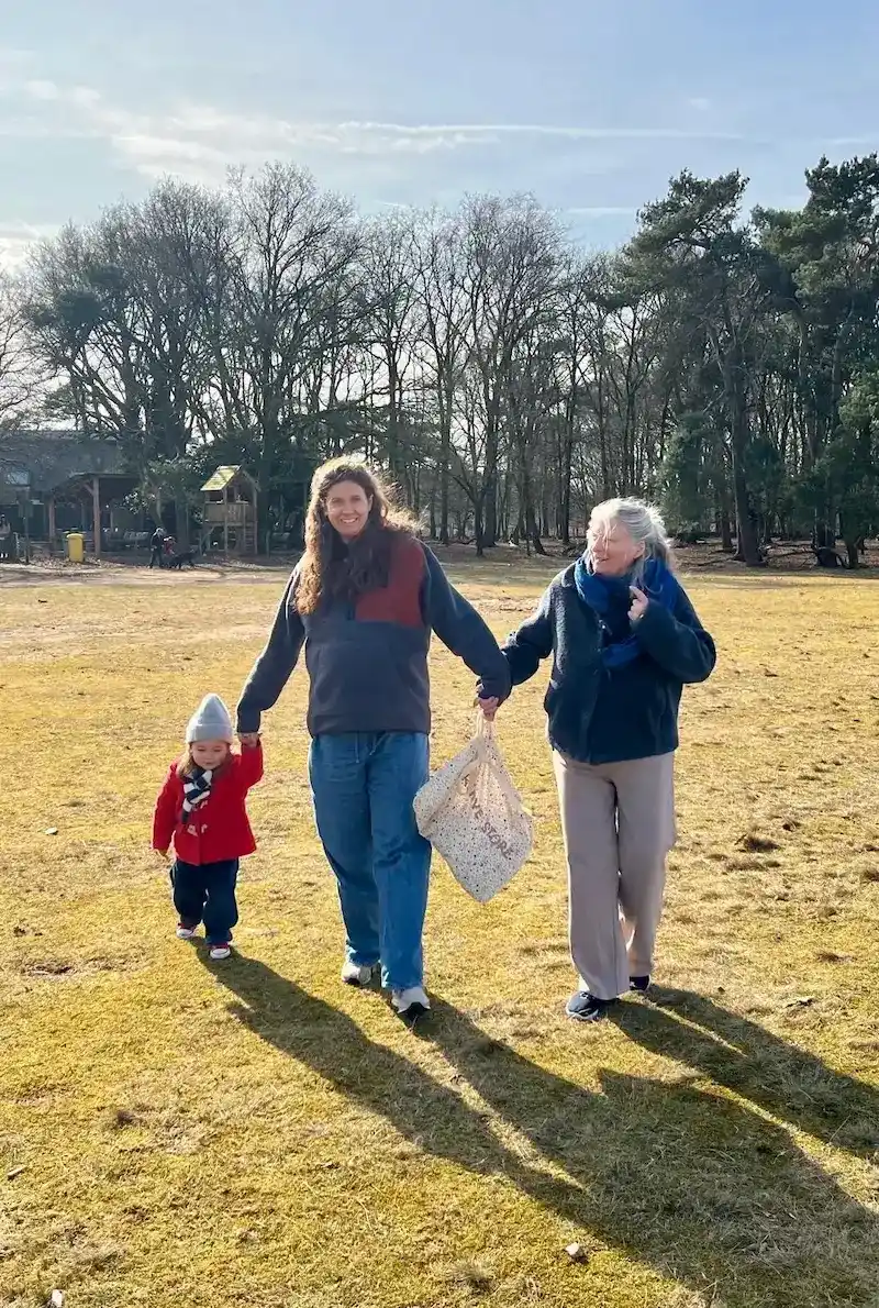 Drie generaties: Isalie, Philippine en Marianne